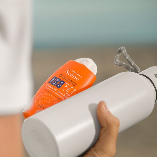 Slika Avene Sun Sport Fluid, zelo visoka zaščita pred soncem - ZF50+ (100 ml)