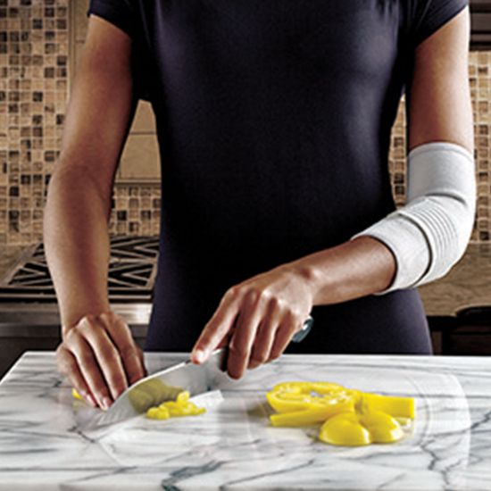 Slika Futuro, bandaža za komolec - L (1 bandaža)